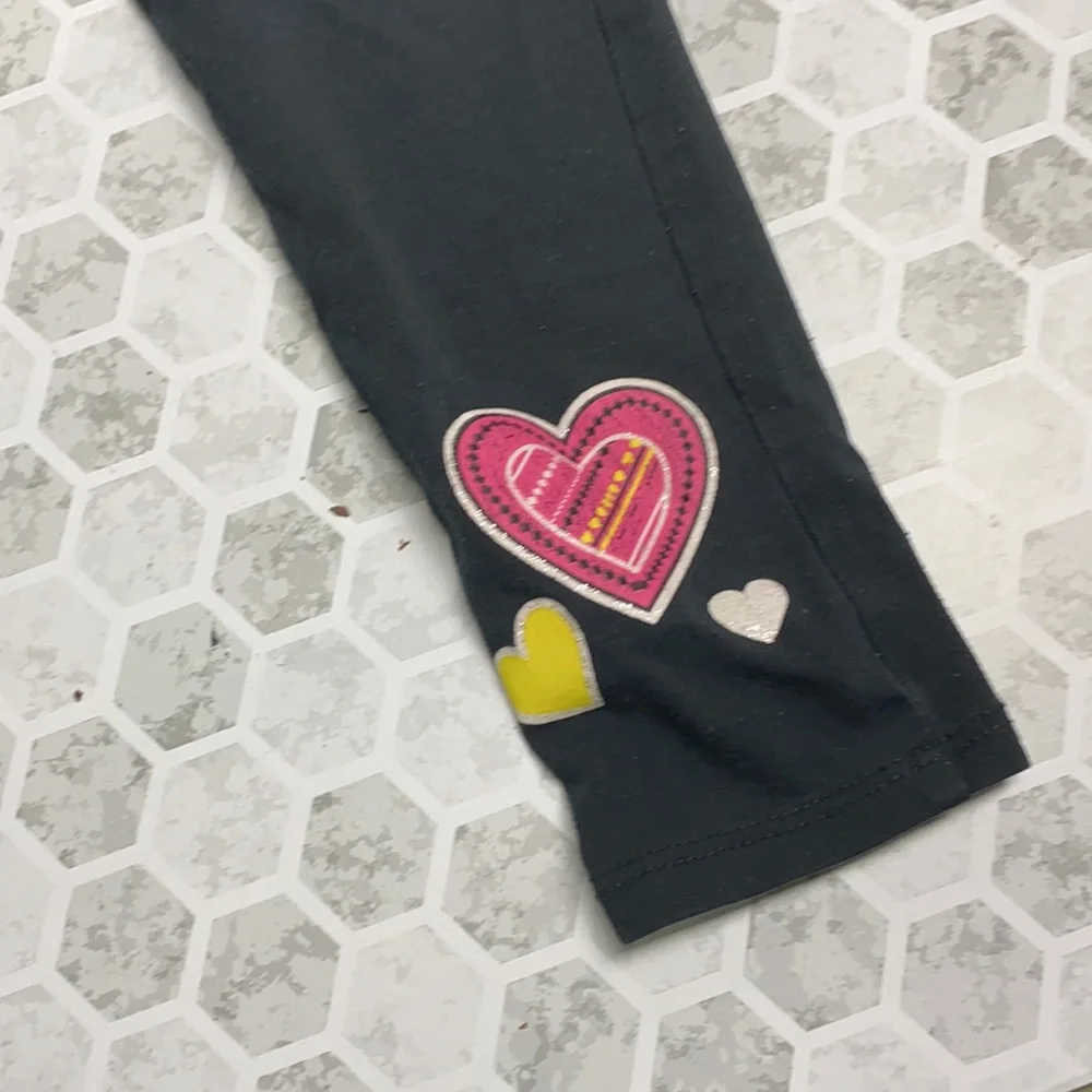 Sz 4 Leggins Hearts